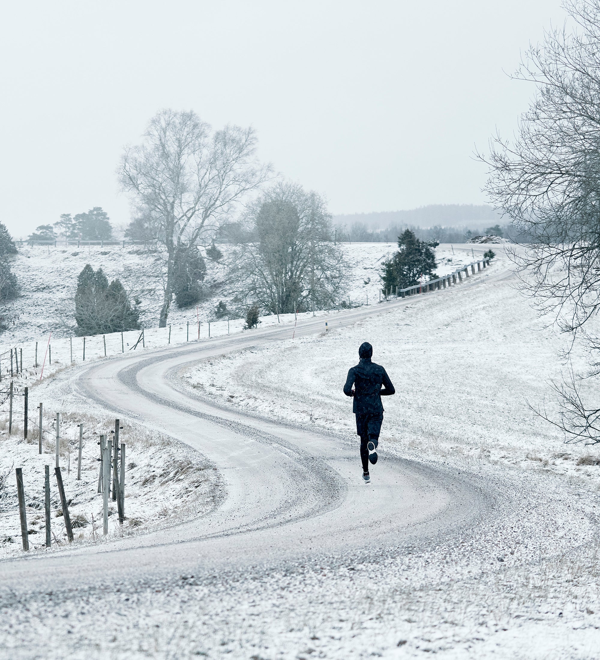 Adoptez le froid : Conseils de course par temps froid pour un pays des merveilles hivernal