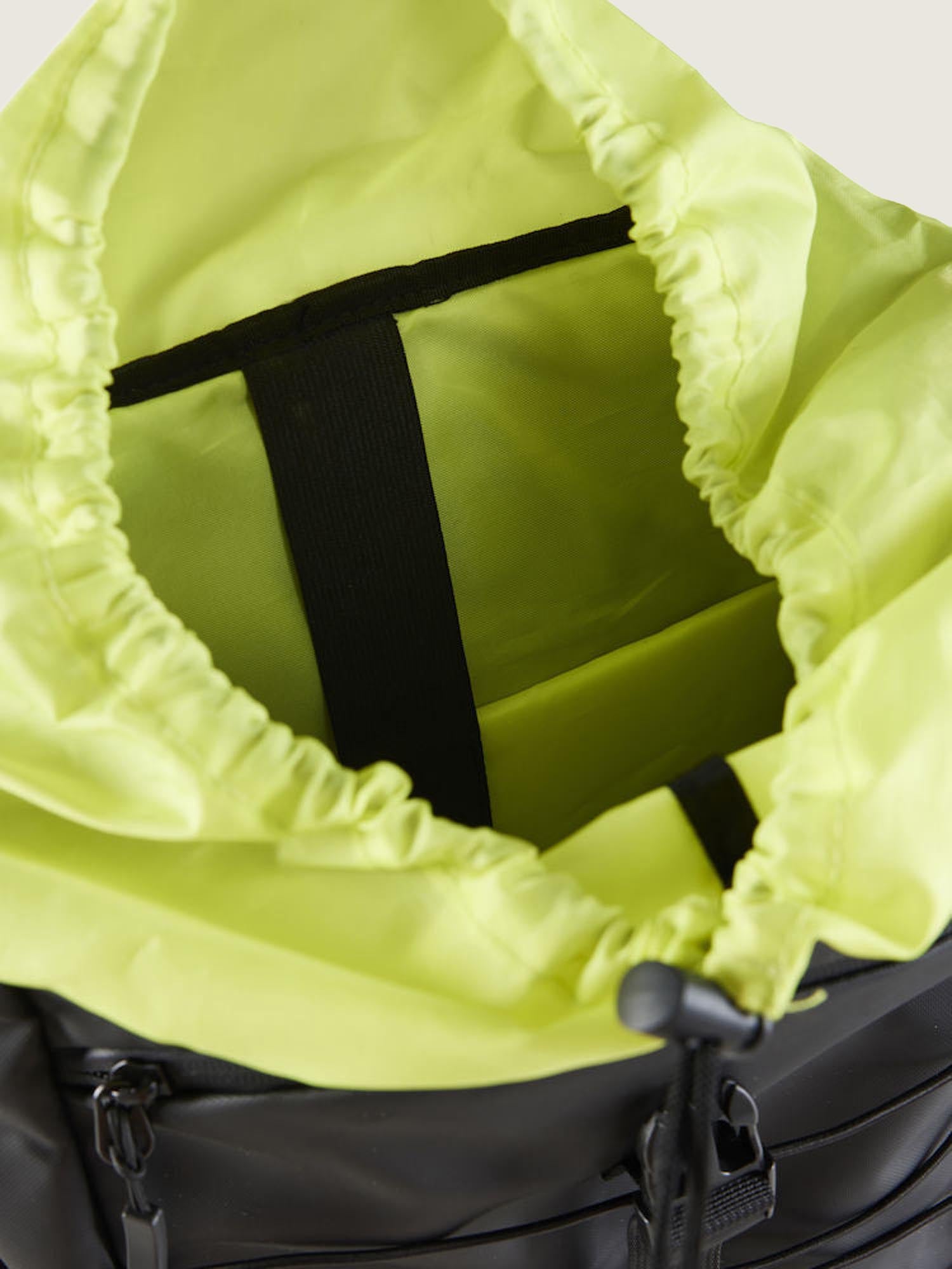 ADV Entity Travel Backpack 25L-Granite