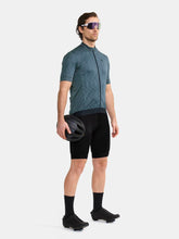 Load image into Gallery viewer, CORE Essence Jersey Regular Fit M