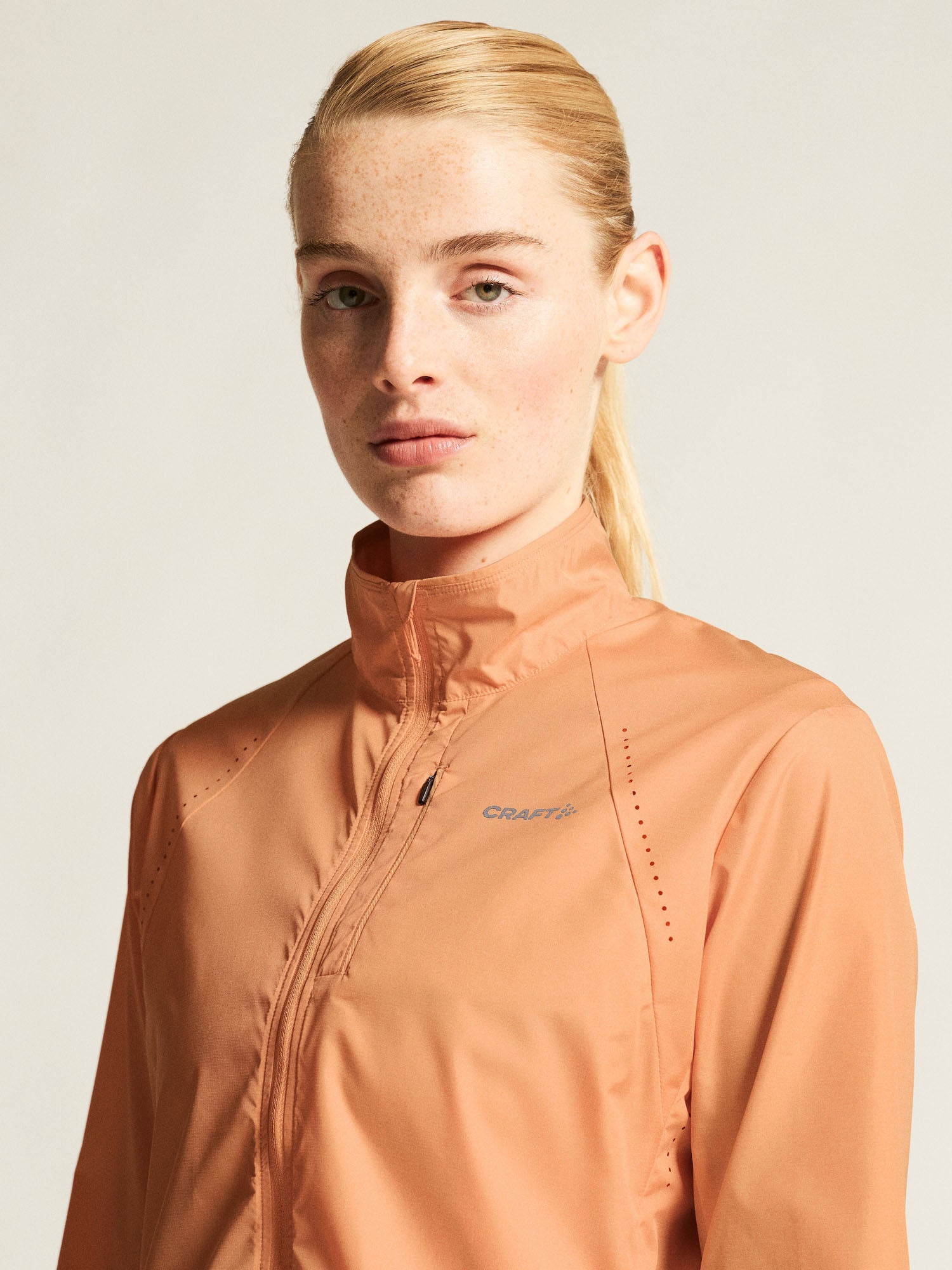 Veste coupe-vent Essence 2 W-Abricot