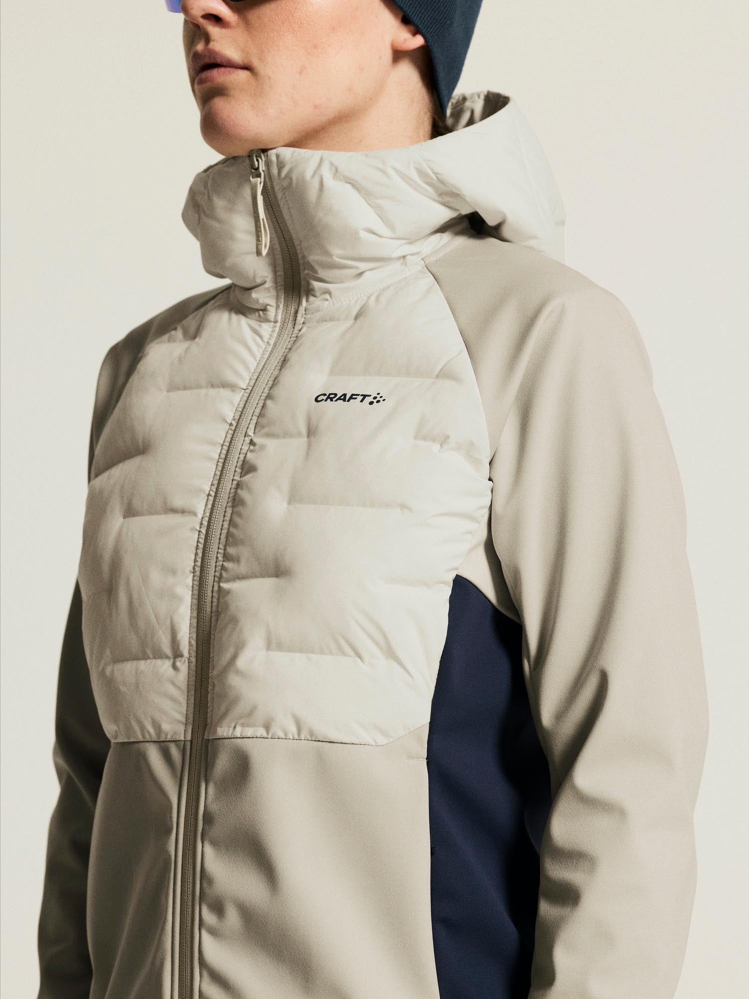 Pursuit Thermal Jacket 2 W-Plaster/White