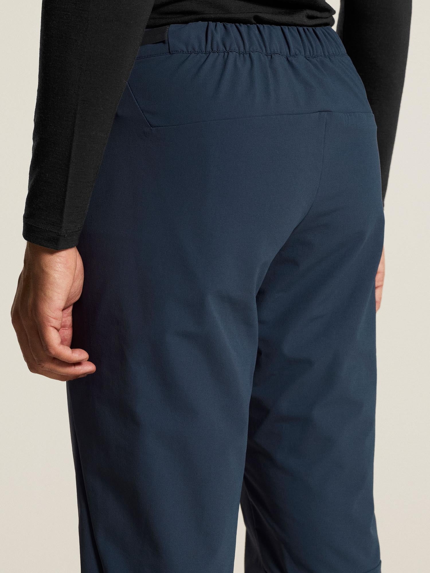 Escape Woven Pants M-Night