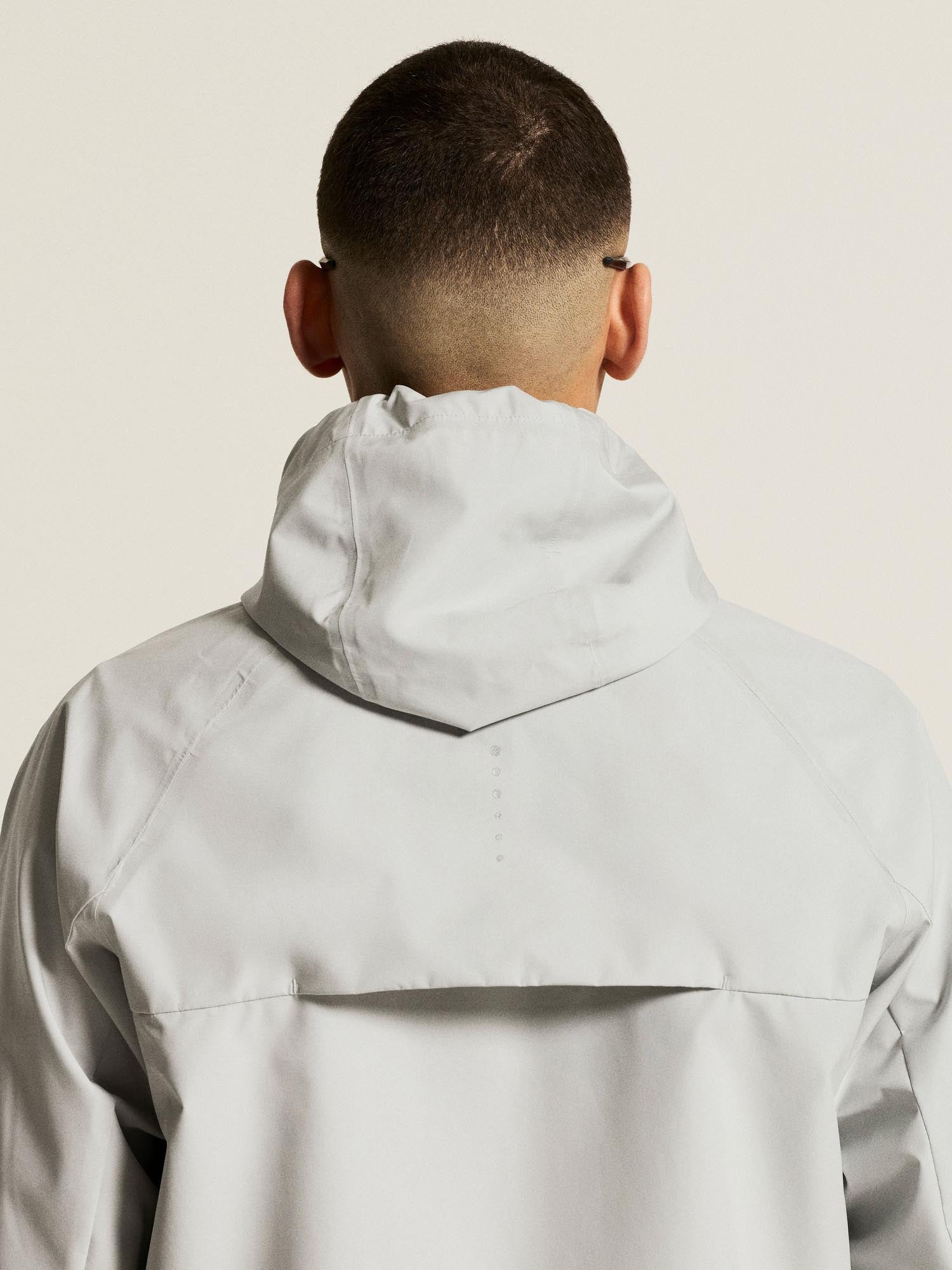 Essence Hydro Jacket 2 M-Cloud