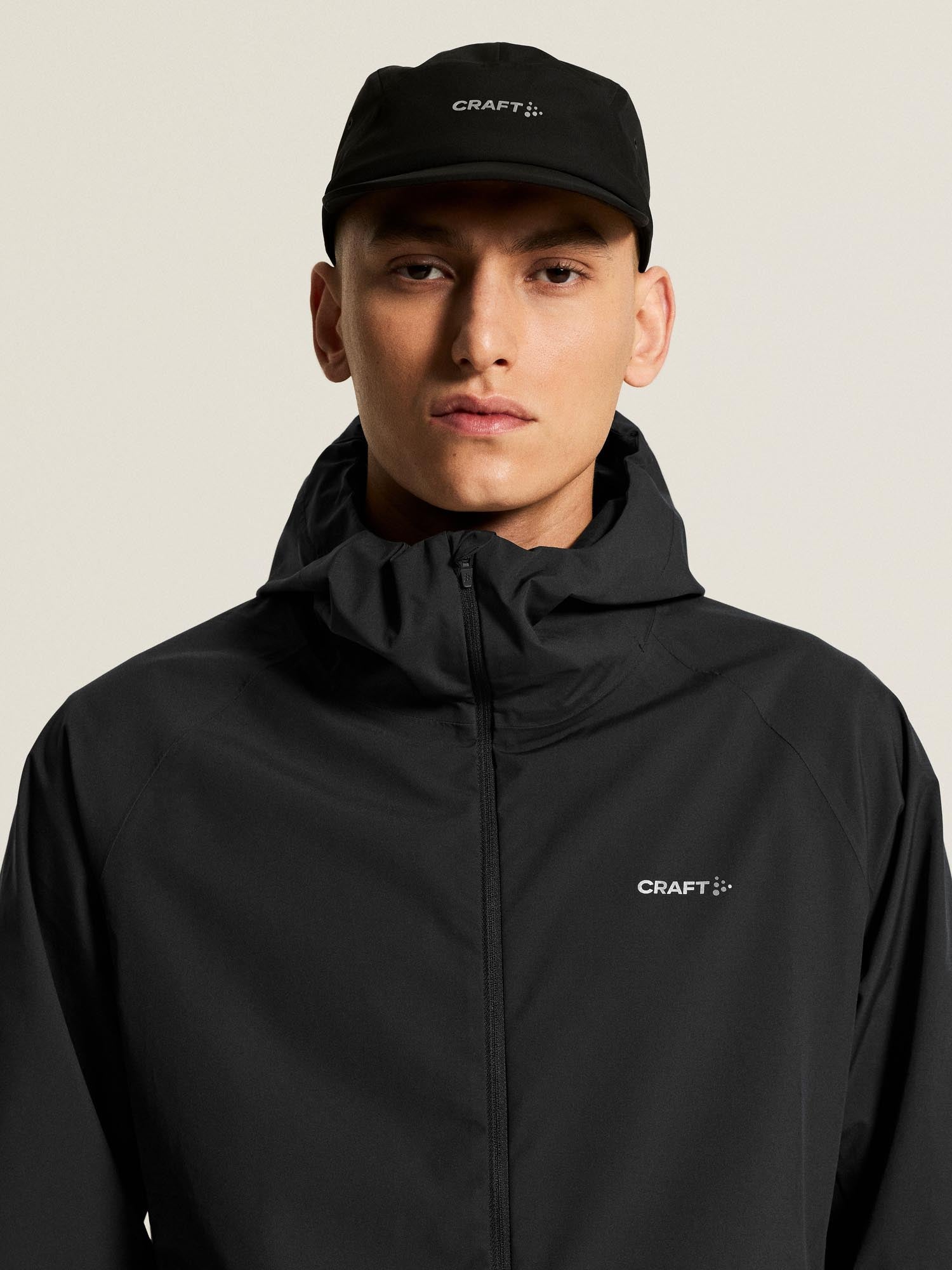 Essence Hydro Jacket 2 M-Black